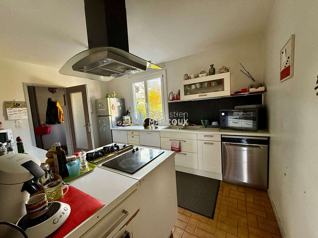 Maison à BOISSET-SAINT-PRIEST