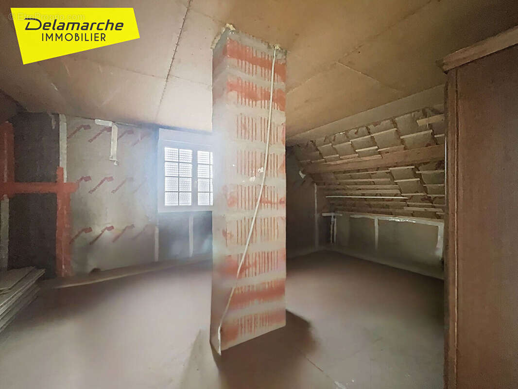 Maison à SAINT-PLANCHERS