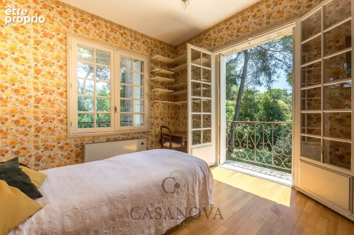 Maison familiale de plus de 270 m² avec parc arboré de 3 000 m² aux Arceaux à Montpellier - photo 28