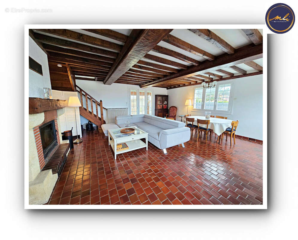 Maison à BERNIERES-SUR-MER