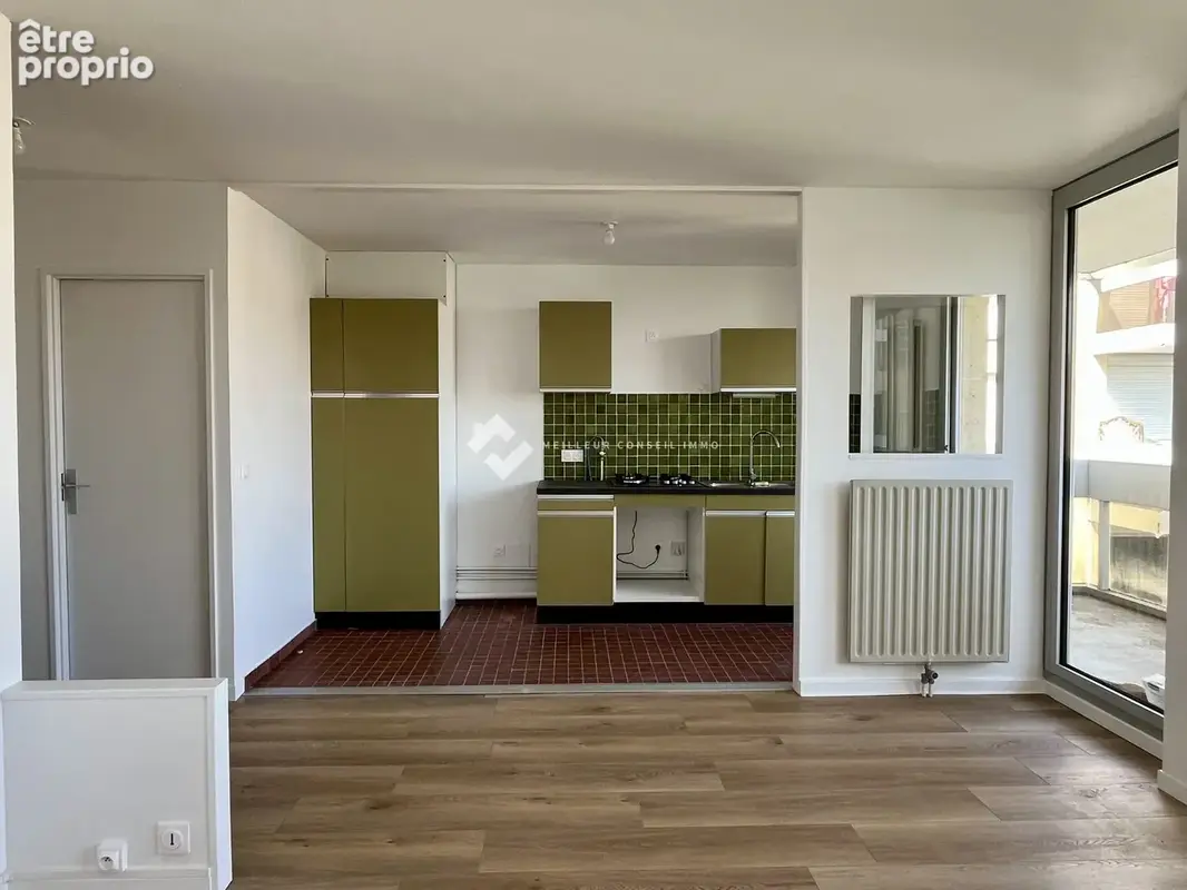 Appartement 2 pièces 47 m² à vendre à Rocquencourt (78150) - photo 2