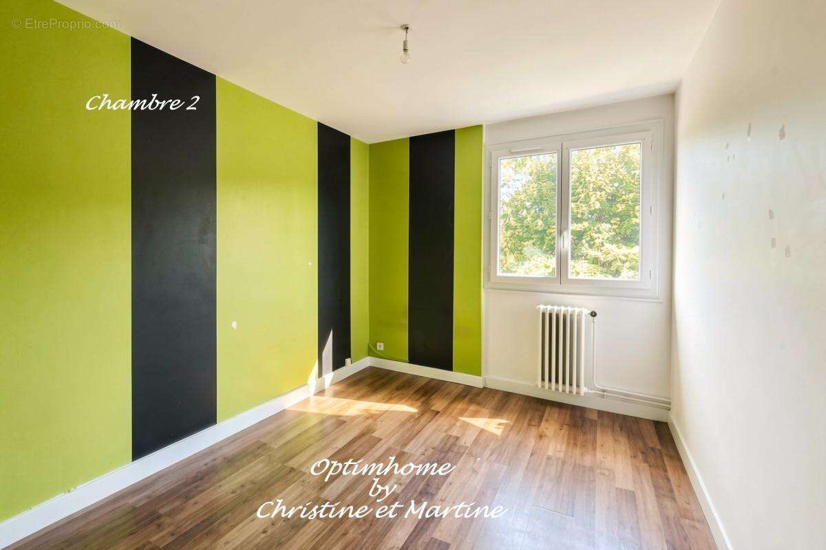 Maison à rénover à Blanzat – 3 chambres, garage, pièces annexes et terrain de 477 m² - photo 15