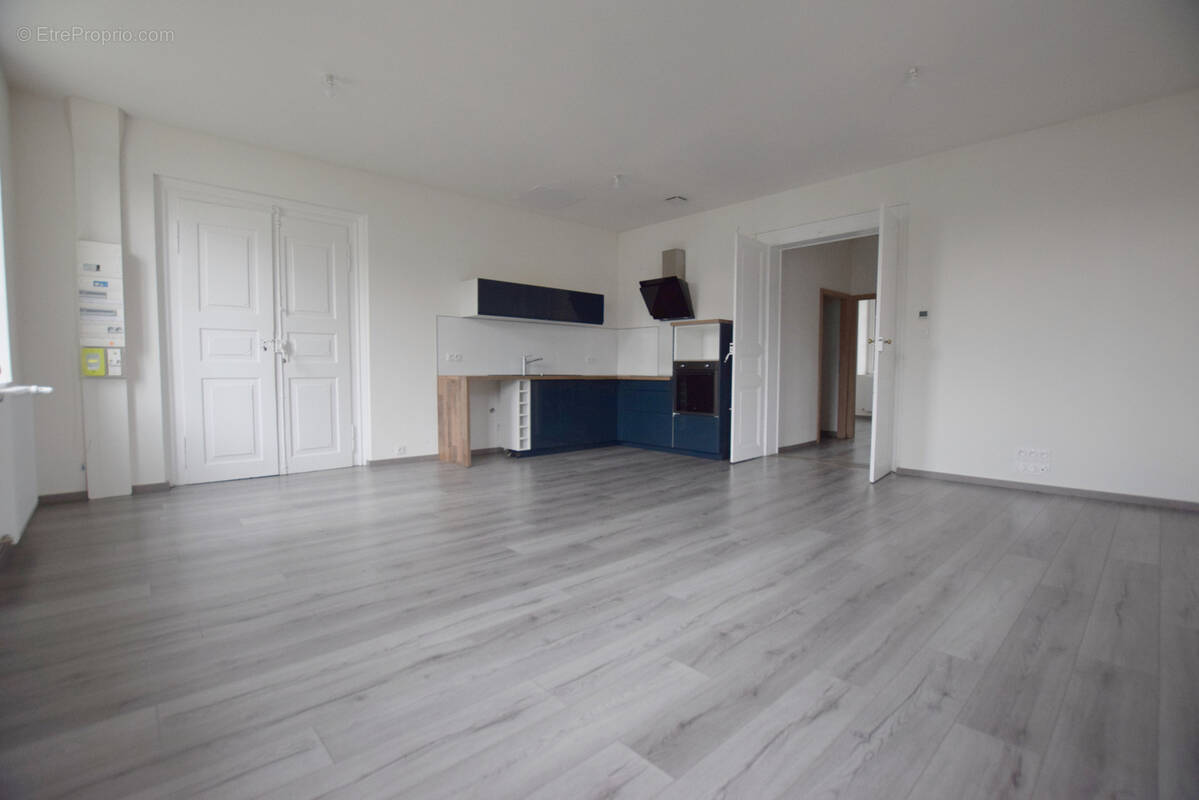 Appartement à EXINCOURT