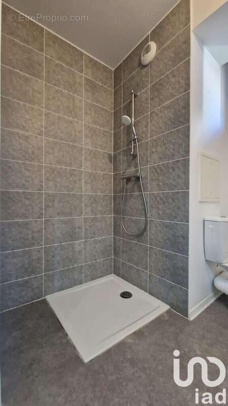 Photo 8 - Appartement à VILLETANEUSE