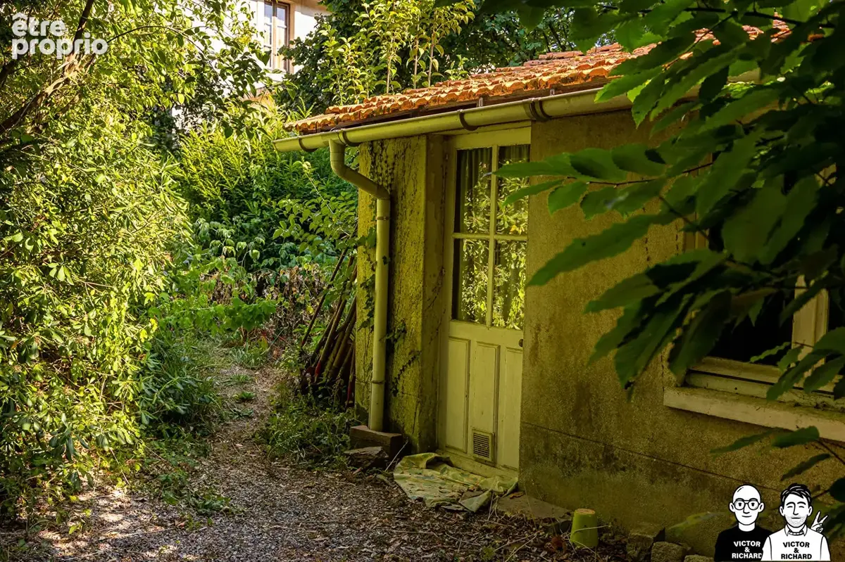 Rue étienne larchey - maison de caractère - 257 m2 de jardin +  64 m2 d'annexes - photo 17