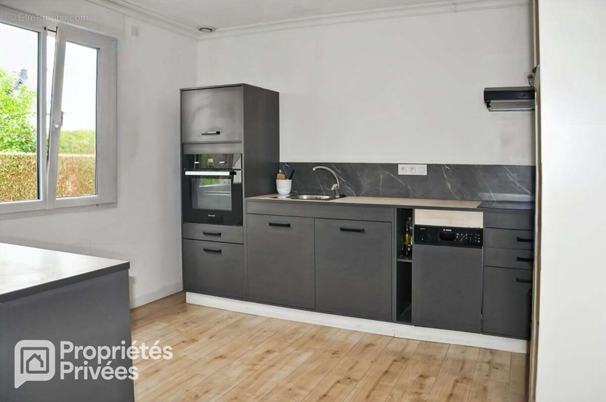 Maison Ahuille 7 pièce(s) 102 m2 - photo 2