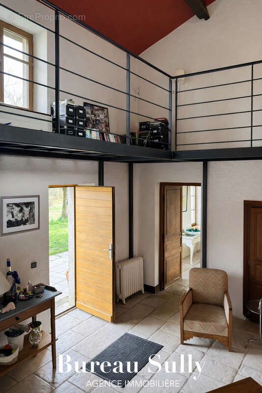 Maison à LUZINAY