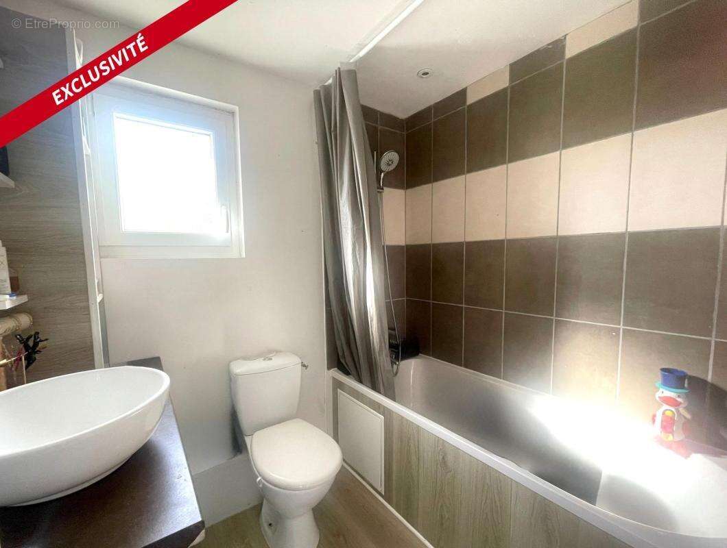 Maison à DOL-DE-BRETAGNE