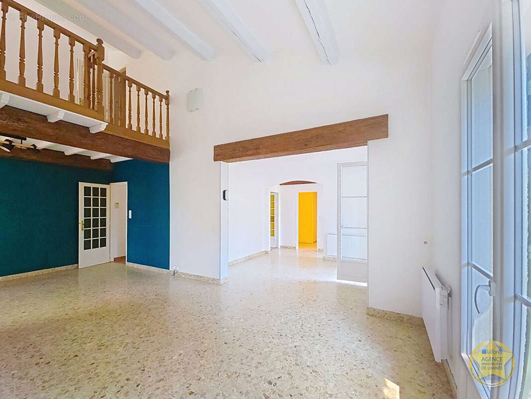 Maison à VILLENEUVE-LES-AVIGNON