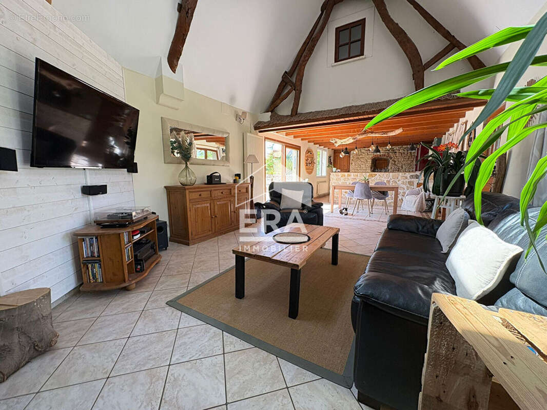 Maison à RETY