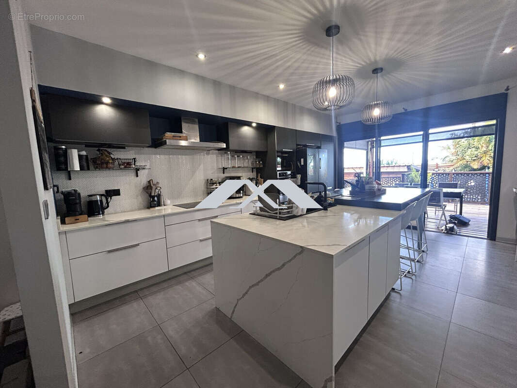 Maison à BRAS-PANON