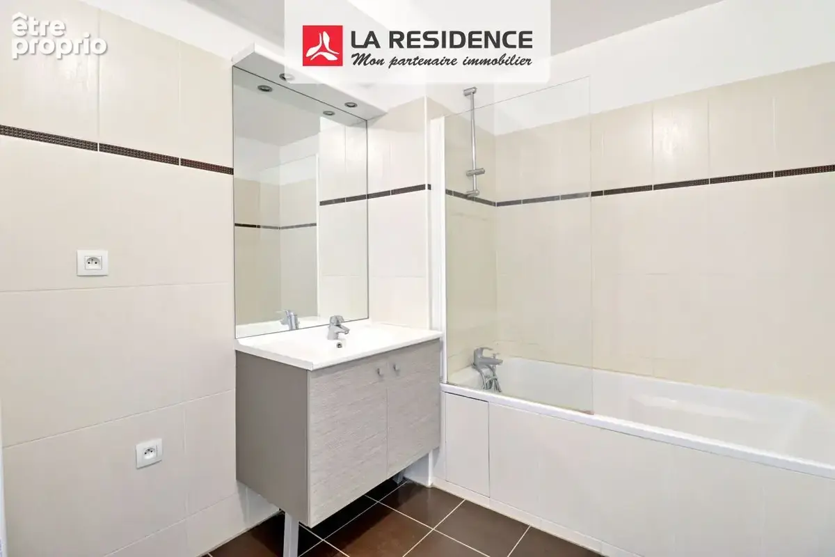 Appartement 35 m² à Poissy  - photo 5