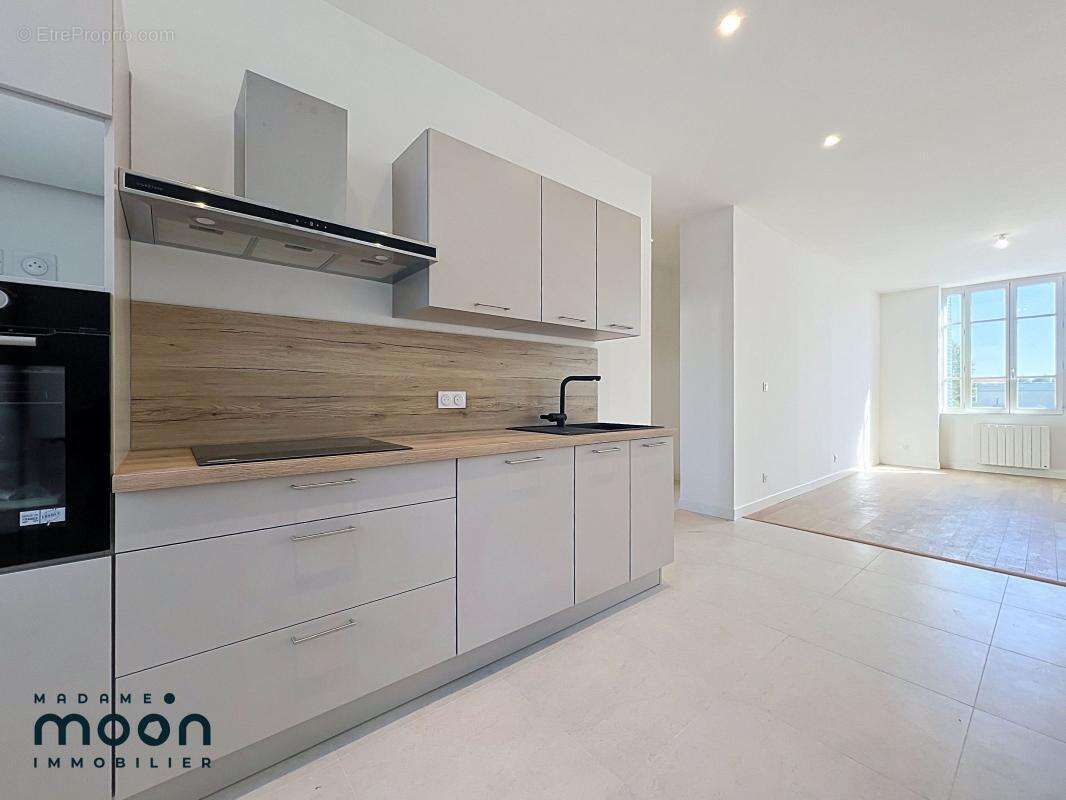 A Vendre - Appartement T3 71m² - Cave - Lyon 7 - photo 6