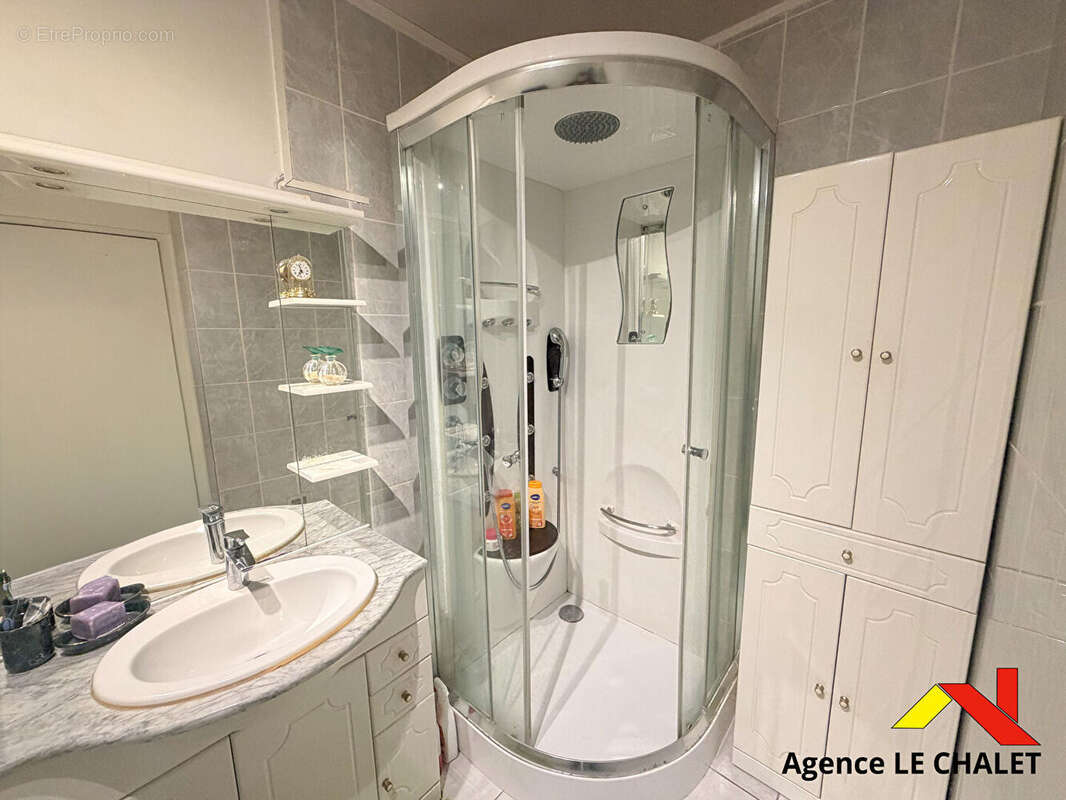 Appartement à ABLON-SUR-SEINE