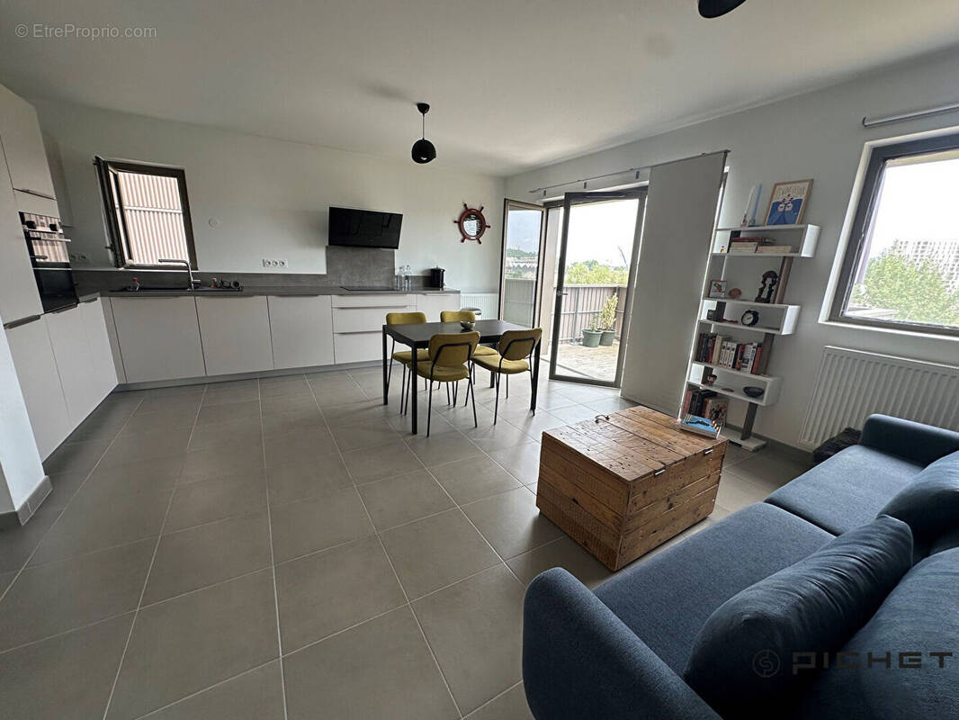 Appartement à BORDEAUX