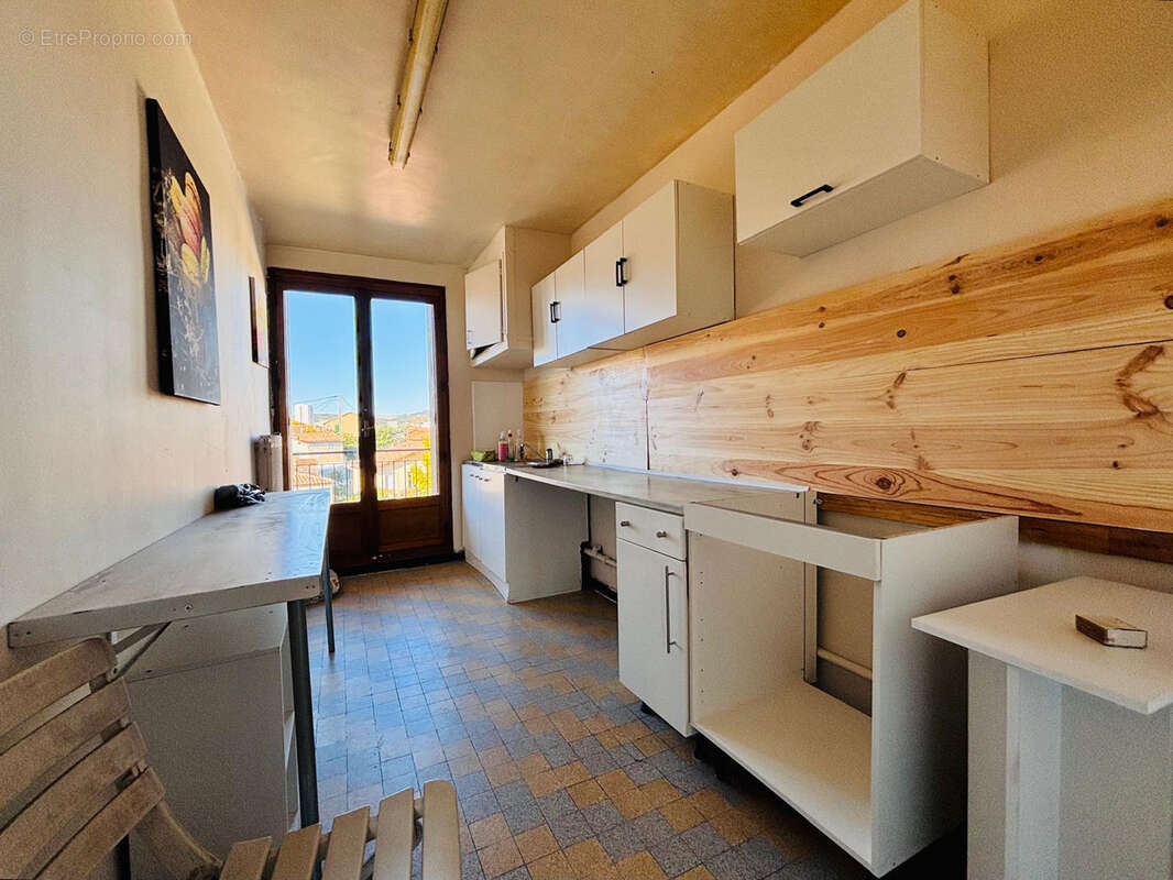 En etage elevee 13013 marseille malpasse pavillonnaire type 3 63m2 lc + 2 balcons - photo 3