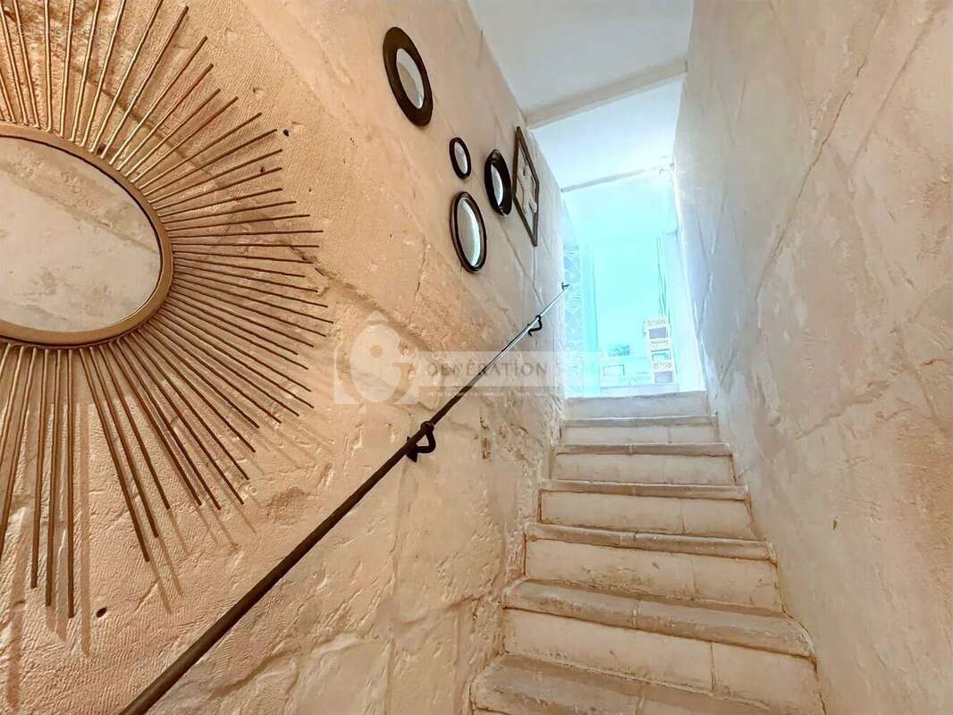 Maison ancienne rénovée T5 coeur de village de Fontvieille - photo 17
