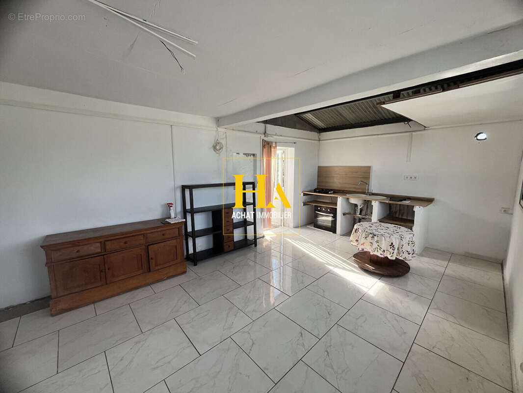 Maison à L'ETANG-SALE