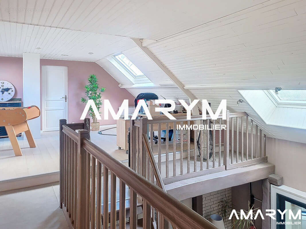 Maison à SAINT-QUENTIN-LA-MOTTE-CROIX-AU-BAILLY