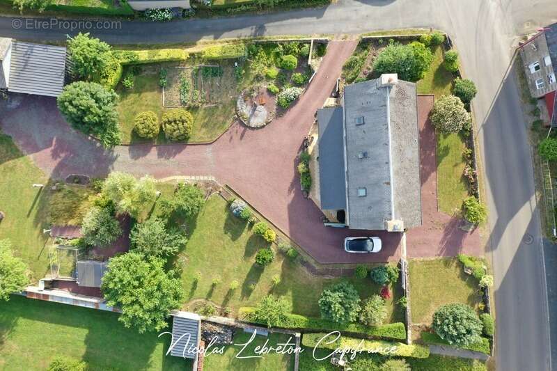 Maison en pierre rénovée de 202 m² – 4 chambres + studio indépendant – Dépendance de 100 m² – Terrain clos de 2 775 m² - photo 21