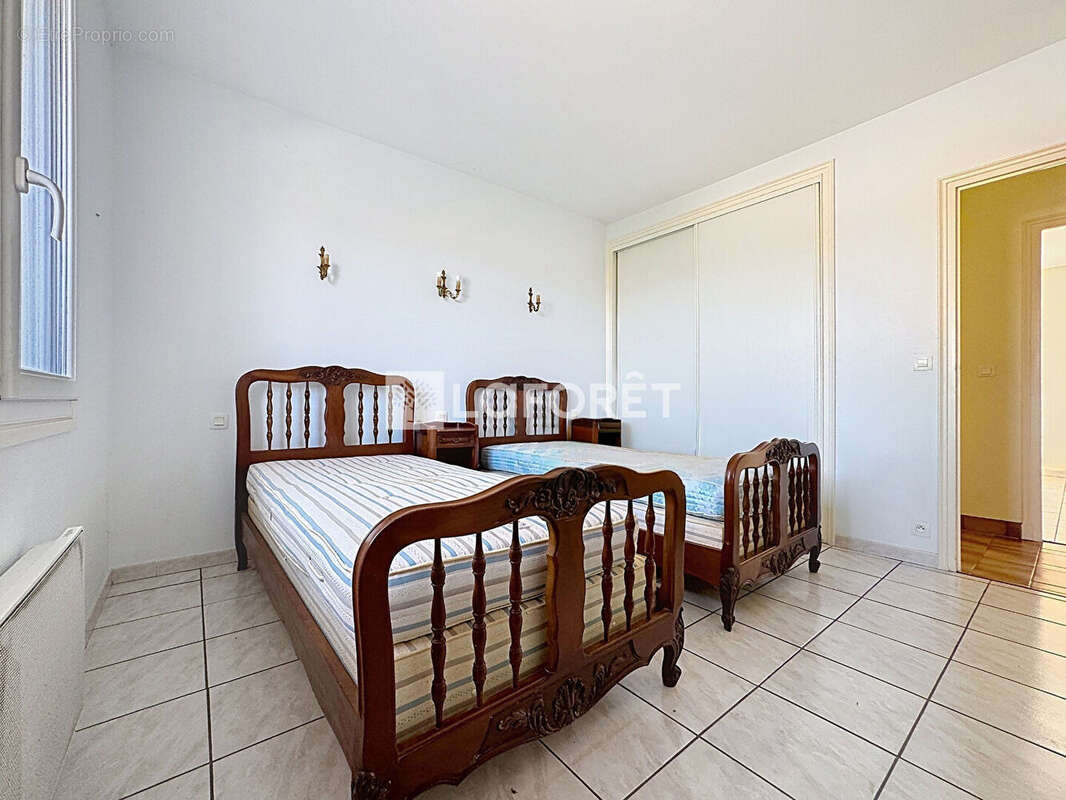 Maison familiale de 123 m² avec sous-sol complet sur terrain de 905 m² ? Messimy-sur-Saône - photo 10