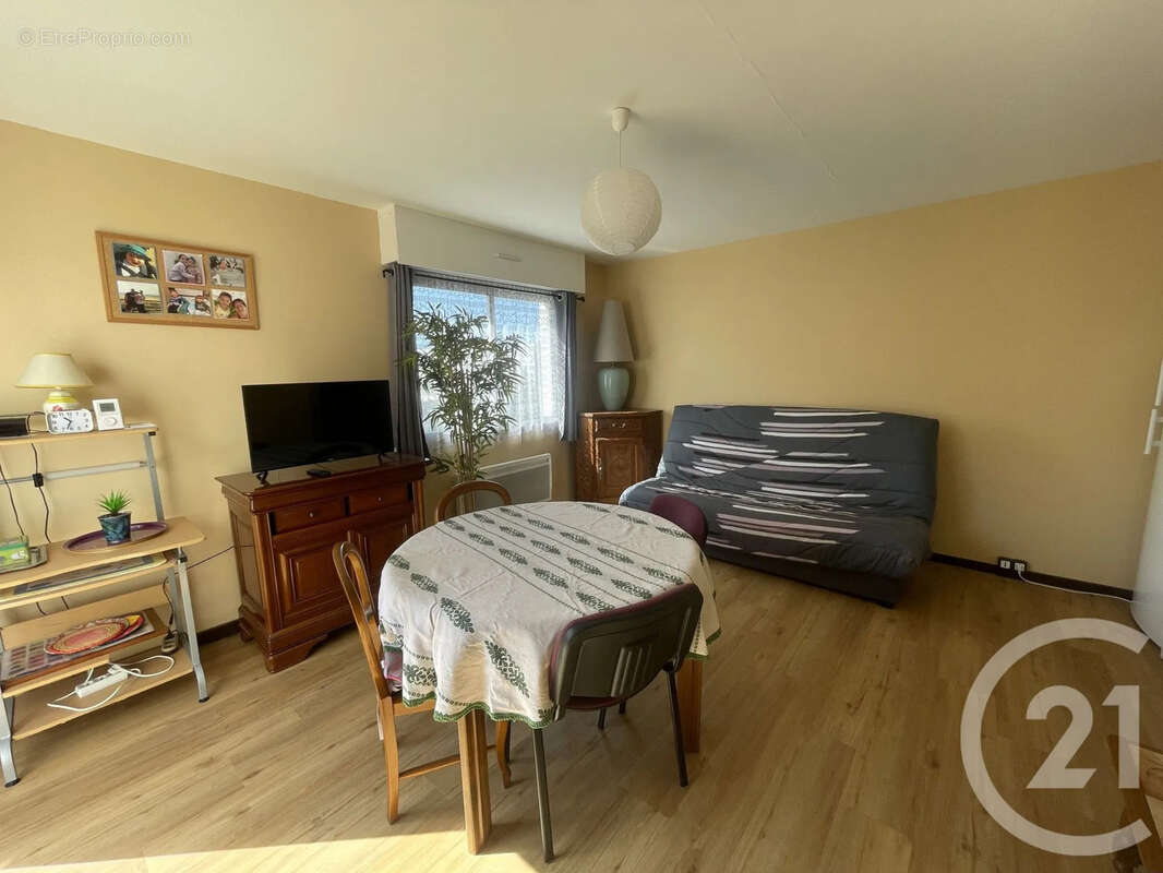 Appartement 42 m² à Royan  - photo 4