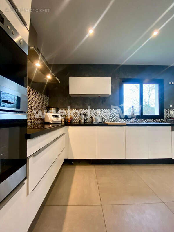 Maison à MONTBERON