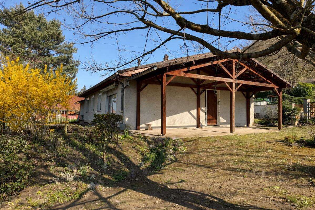 Maison à SAINT-SAVIN