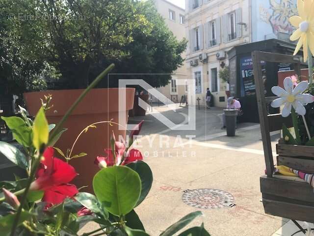 Commerce à SAINT-RAPHAEL