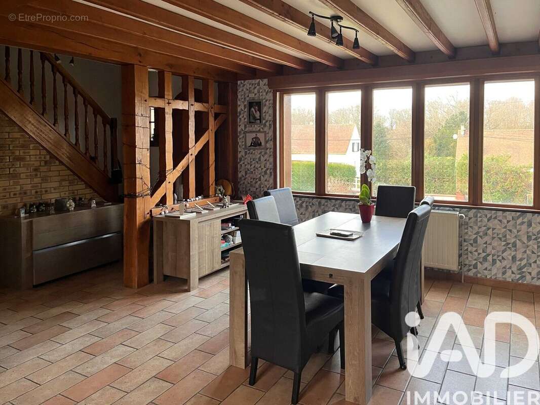 Photo 4 - Maison à SAINT-SULPICE