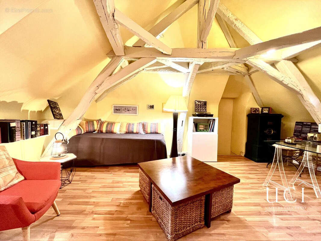 Maison 227 m² à Les Ponts-De-Ce  - photo 8