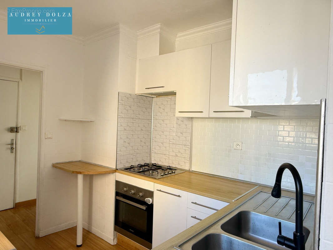 EN EXCLUSIVITÉ SUR MARIGNANE - Appartement de type 4 - 66 m2 - 130 000€ FAI - photo 4