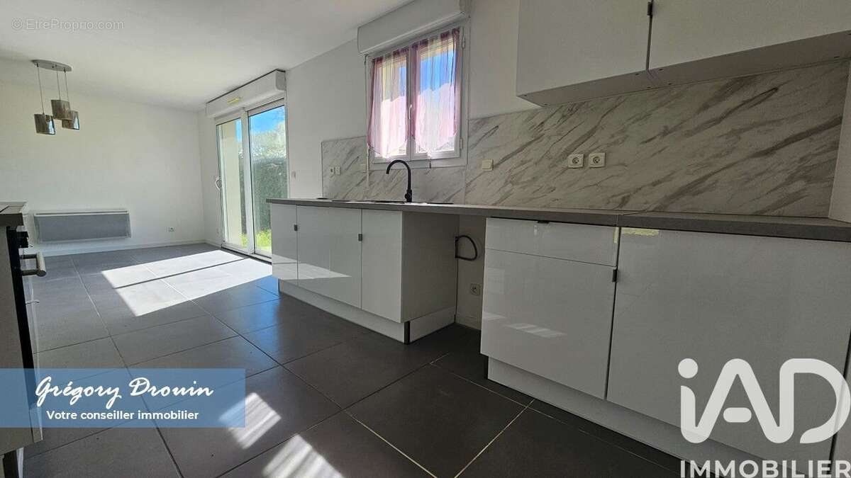 Photo 5 - Maison à FERRIERES-EN-GATINAIS