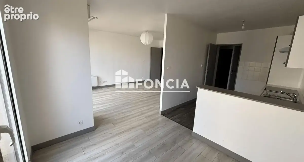 Appartement avec terrasse et jardinet 2 chambres - photo 3