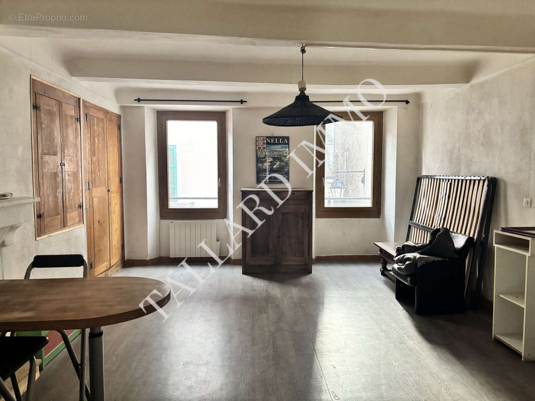 Appartement à TALLARD