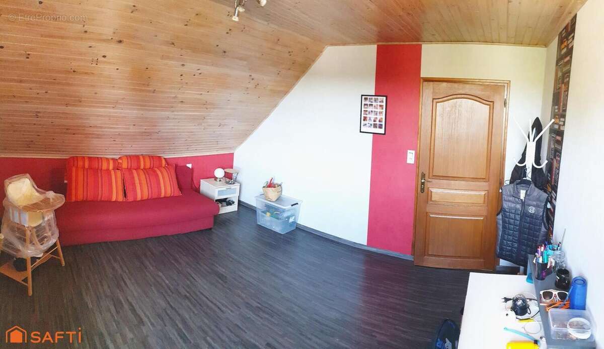 Maison 169 m² à Melincourt  - photo 8