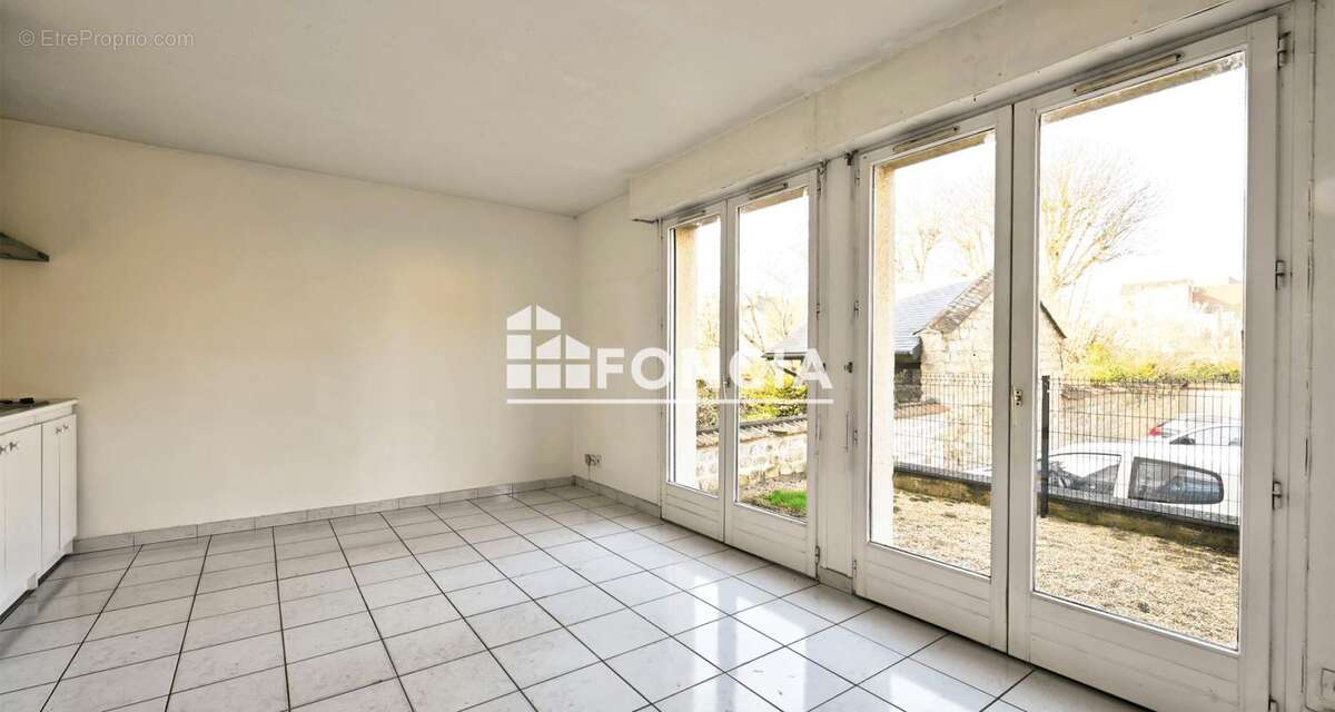 A ACHETER : un appartement T2 de 30 m2 avec son rez-de-jardin privatif de 24 m2 + place de parking à Meulan-en-yvelines (78250). - photo 9