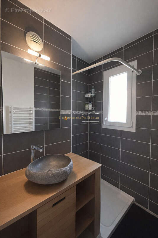 Appartement à CANDILLARGUES