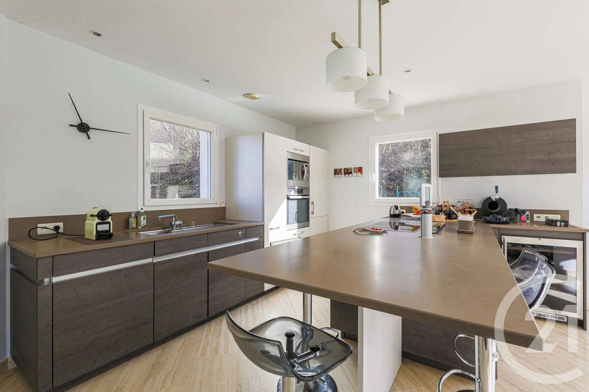 Maison à SAINT-MARTIN-D&#039;URIAGE