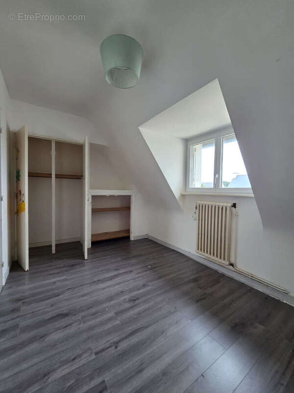 Maison à PLOUMOGUER