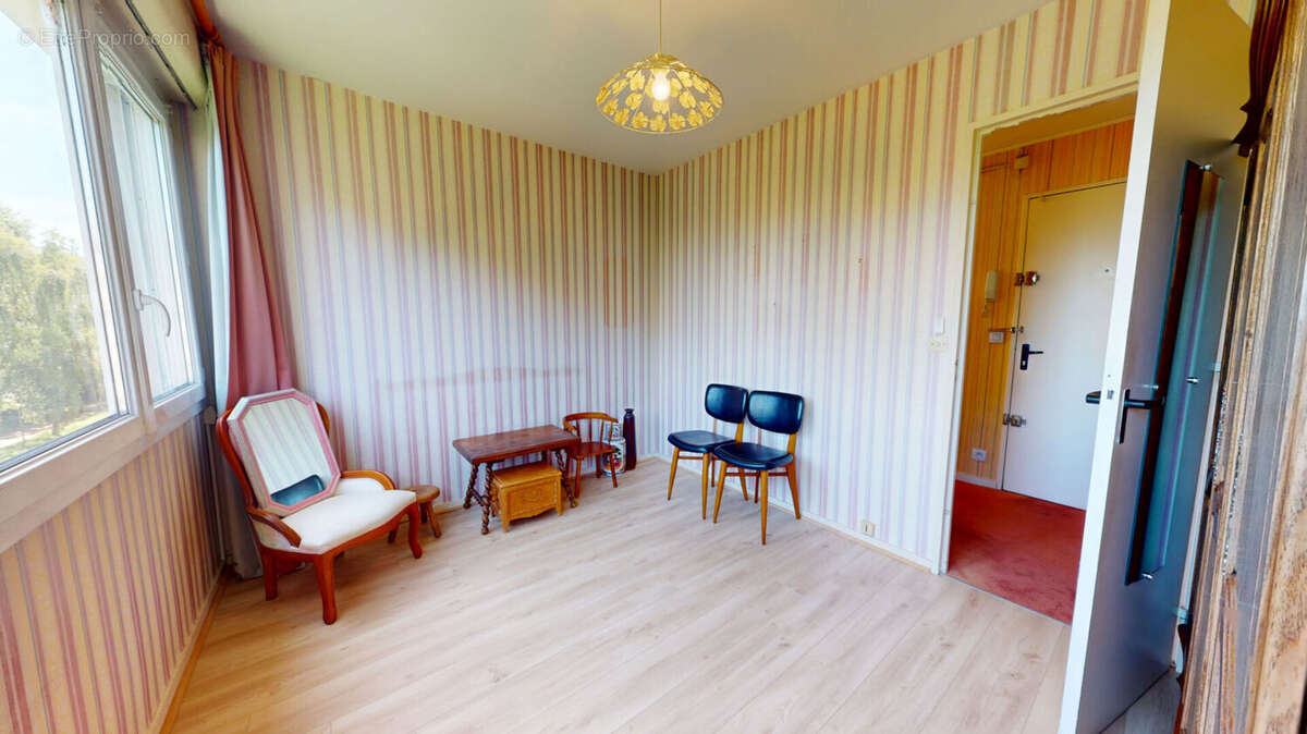Appartement à HEROUVILLE-SAINT-CLAIR