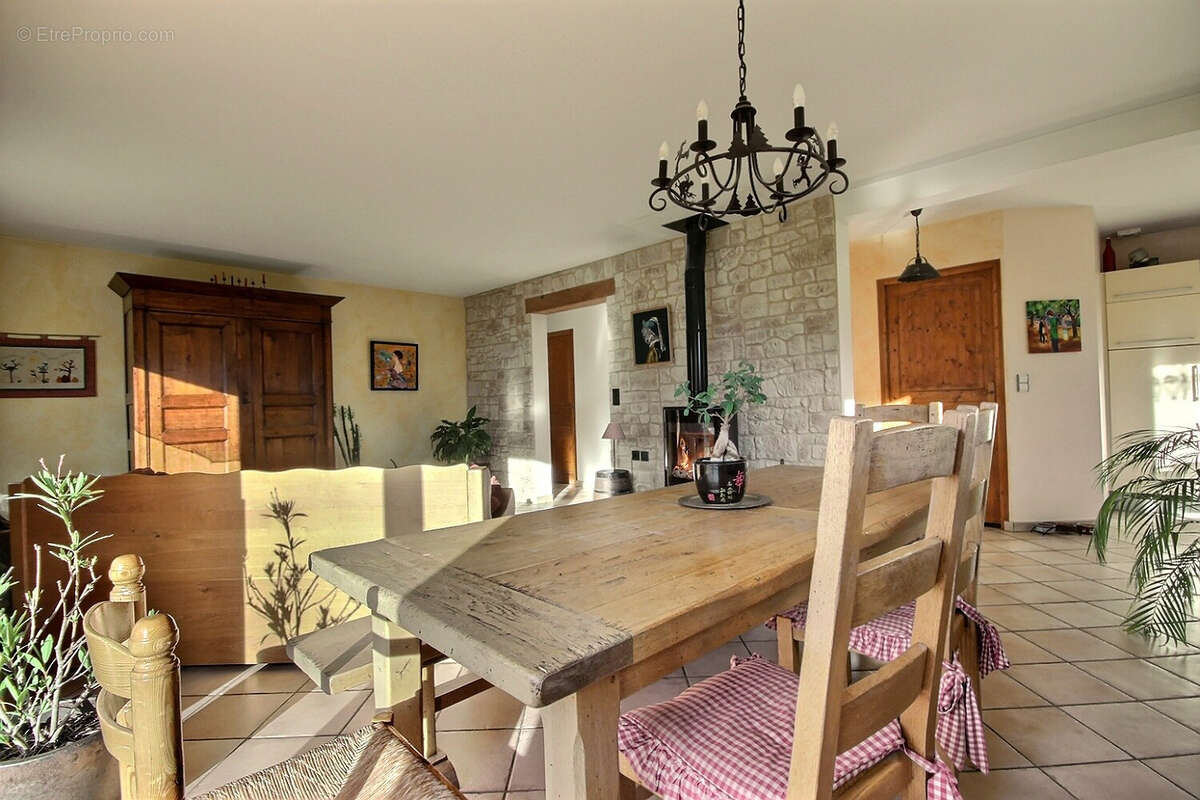 Maison à AYSE