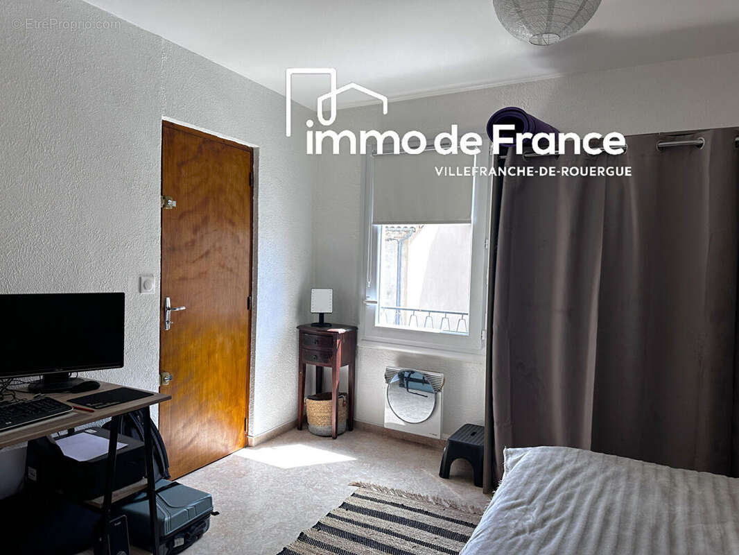 Immeuble Villefranche-de-rouergue 2 appartements T2 et T3 louésavec garage loués - photo 6