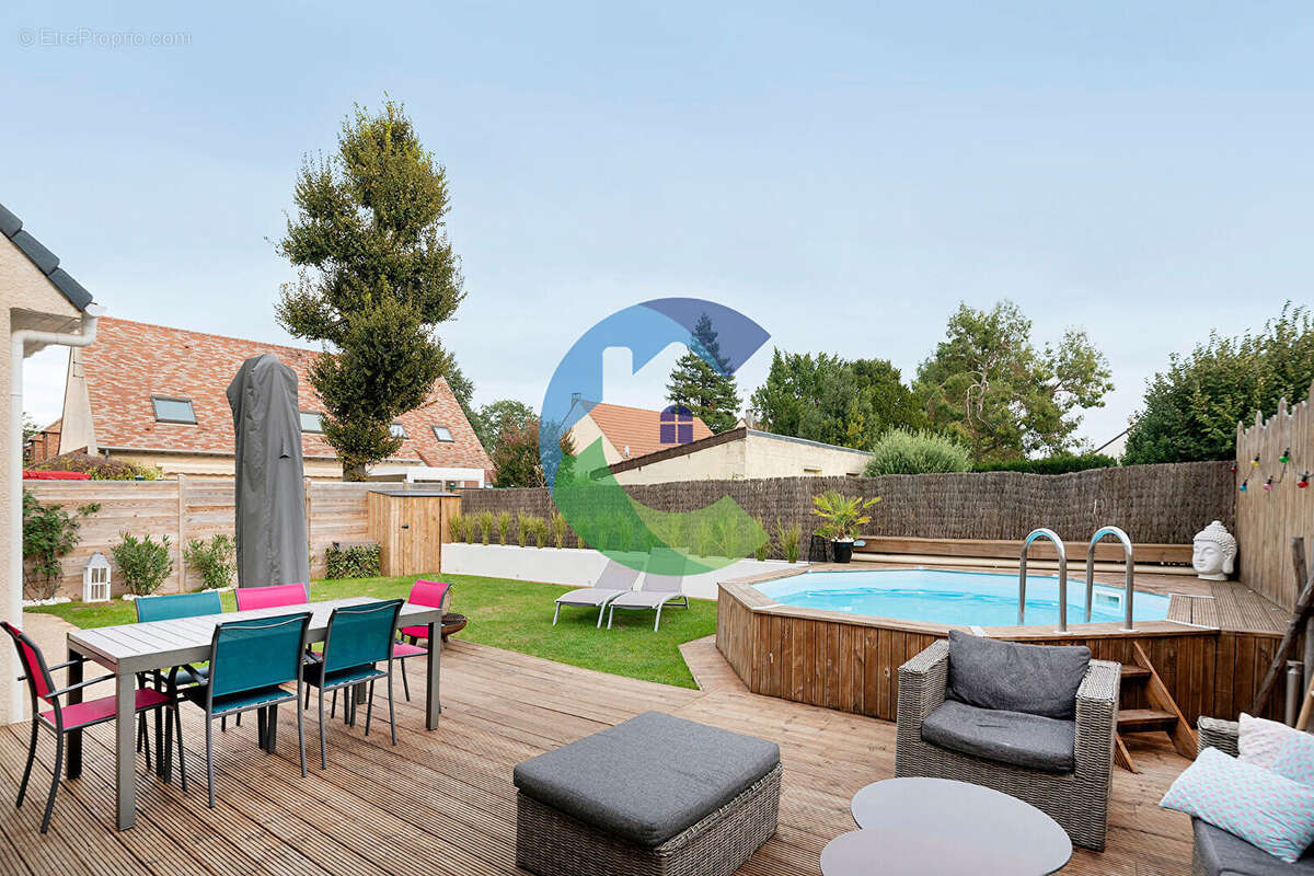 Maison à BALLAINVILLIERS