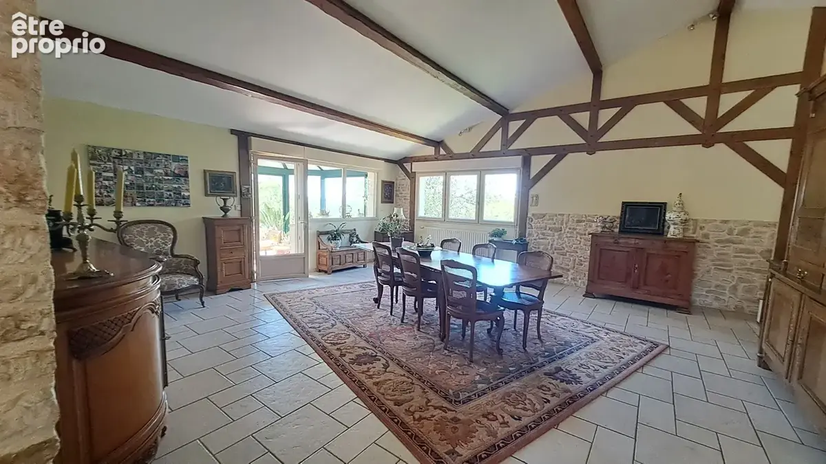 Maison 9 pièces 253 m² à vendre à Germond-Rouvre (79220) - photo 7