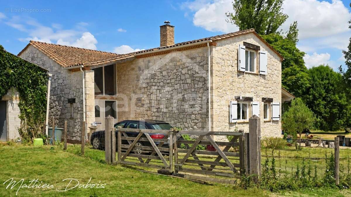 Un domaine de caractère proche d’Eymet avec installations équestres, gîtes et studio yoga/bien-être - photo 12