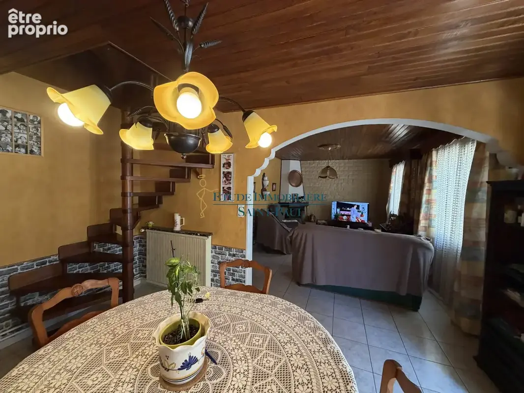 Maison 130 m² à Saint-Andre-De-Sangonis  - photo 9