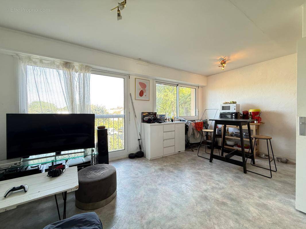 Appartement à VAUX-SUR-MER