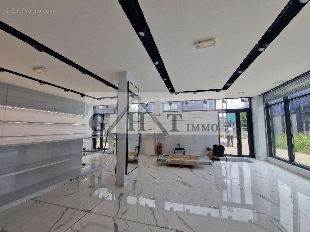 A vendre 593 m²  entrepot bureaux a tremblay en france - photo 9