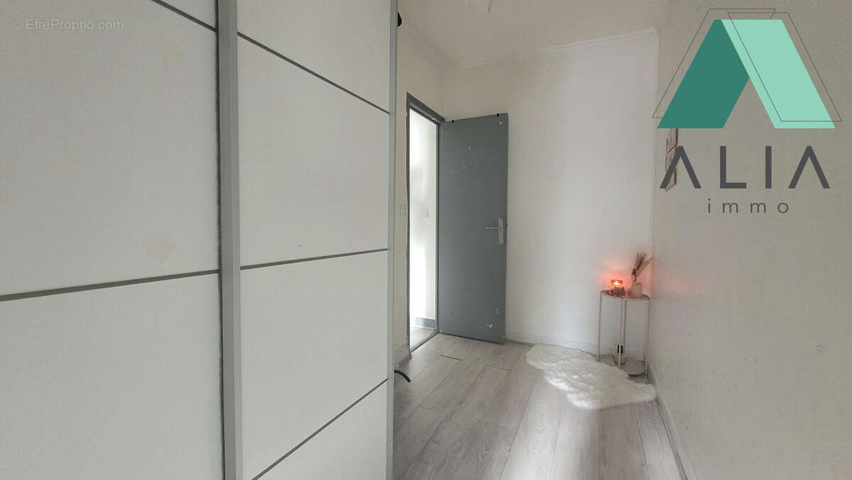 Appartement à AUBERVILLIERS